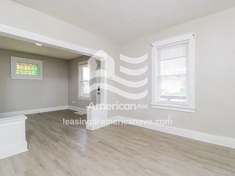 250823_005_living_room_13664933.jpg
