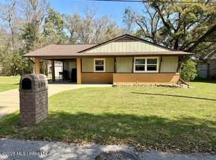 104 Twin Cedar Ave, Long Beach, MS 39560