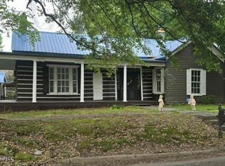 265 E Falconer Ave, Holly Springs, MS 38635