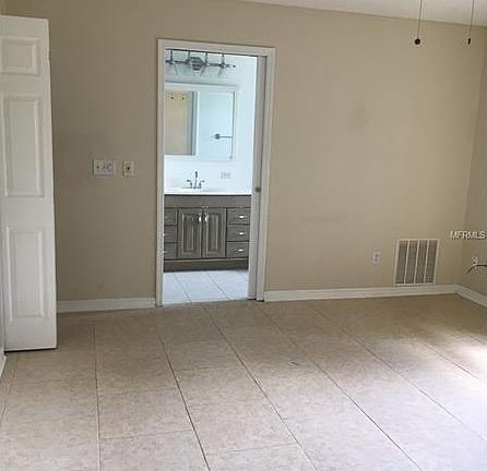 5th image of 1224 Howland Blvd