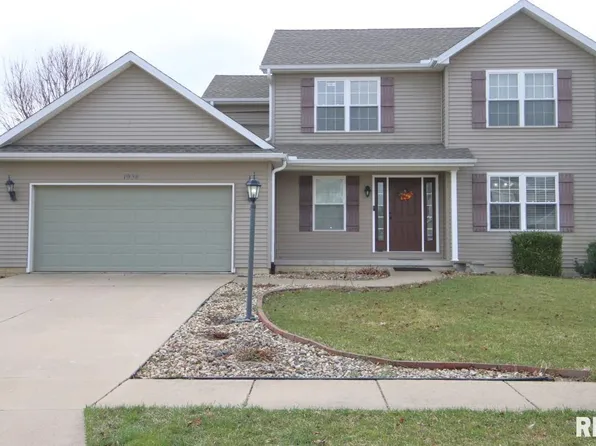 1938 Colt Dr, Washington, IL 61571