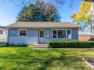 2827 S 103rd St, West Allis, WI 53227