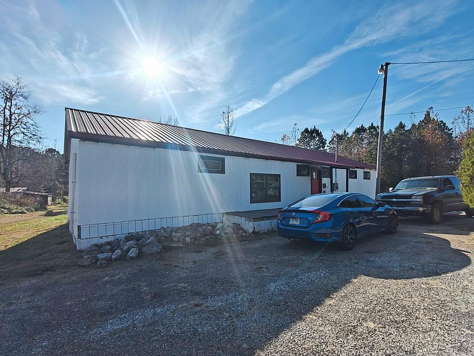 1st image of 501 Blakely Camp Rd