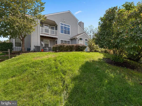 8792 Grasmere Ct, Fort Washington, MD 20744