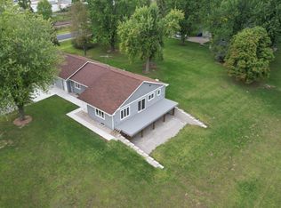 2189 Butte Des Morts Beach Rd, Neenah, WI 54956