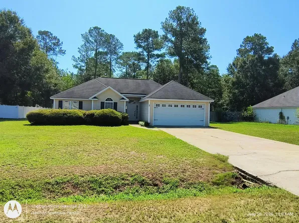 55 J R Dr, Ellabell, GA 31308