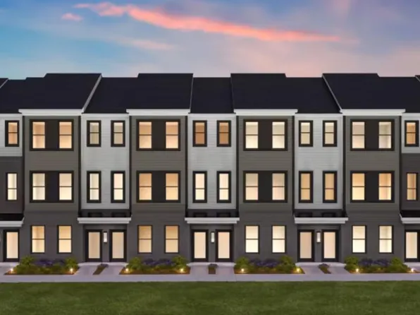 917 E District Blvd, East Brunswick, NJ 08816