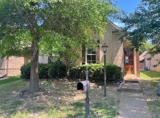 6916 Lagrange Pines Dr, Cordova, TN 38018