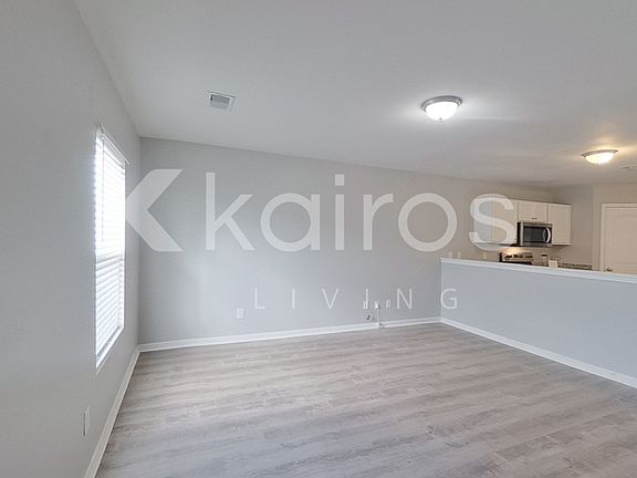 4th image of 230 Saddle Brooke Trc