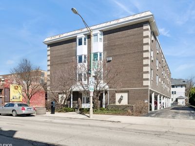 150 S Oak Park Ave APT 301, Oak Park, IL, 60302