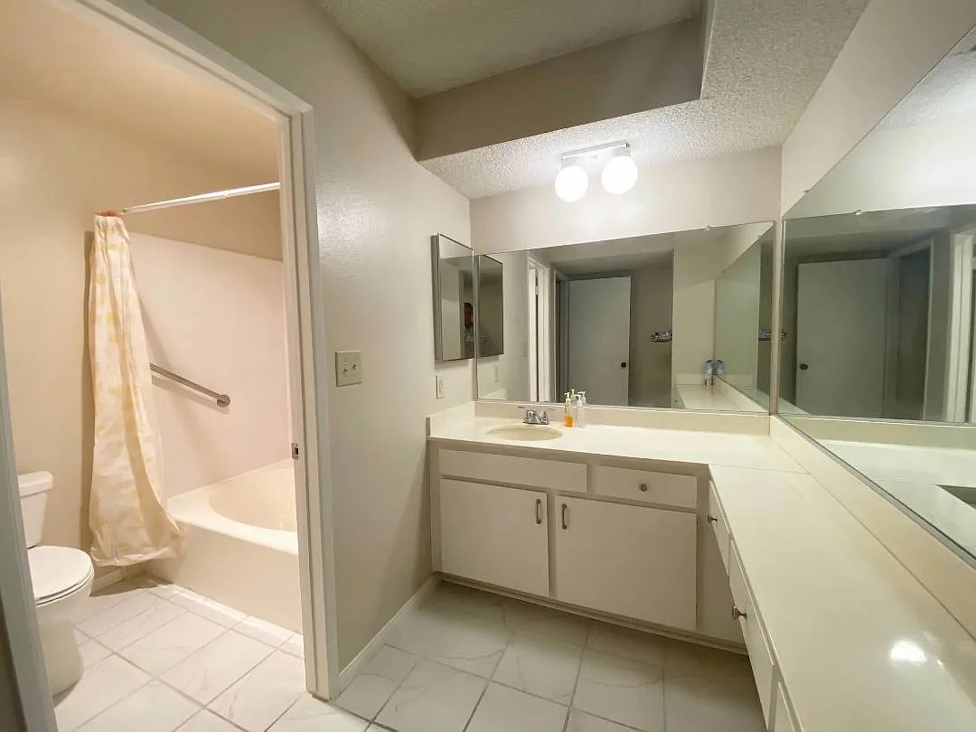 2 bed, 1290 sqft, $1,425 — Photo 3