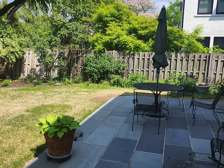 3539 Porter St NW — Photo 16