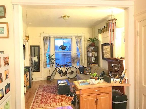 3rd image of 600 Lincoln Pl APT 2C