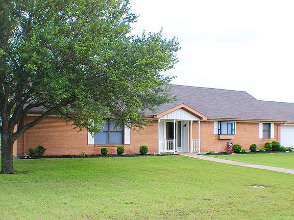 4th image of 1506 Chimney Hill Dr