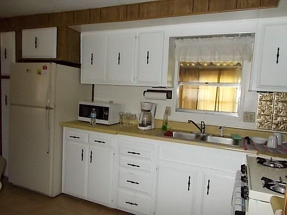 2nd image of 266 Irapuato St