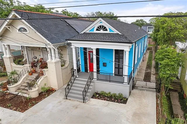 3 bed, 2.0 bath, 1463 sqft, $2,250 — Photo 3
