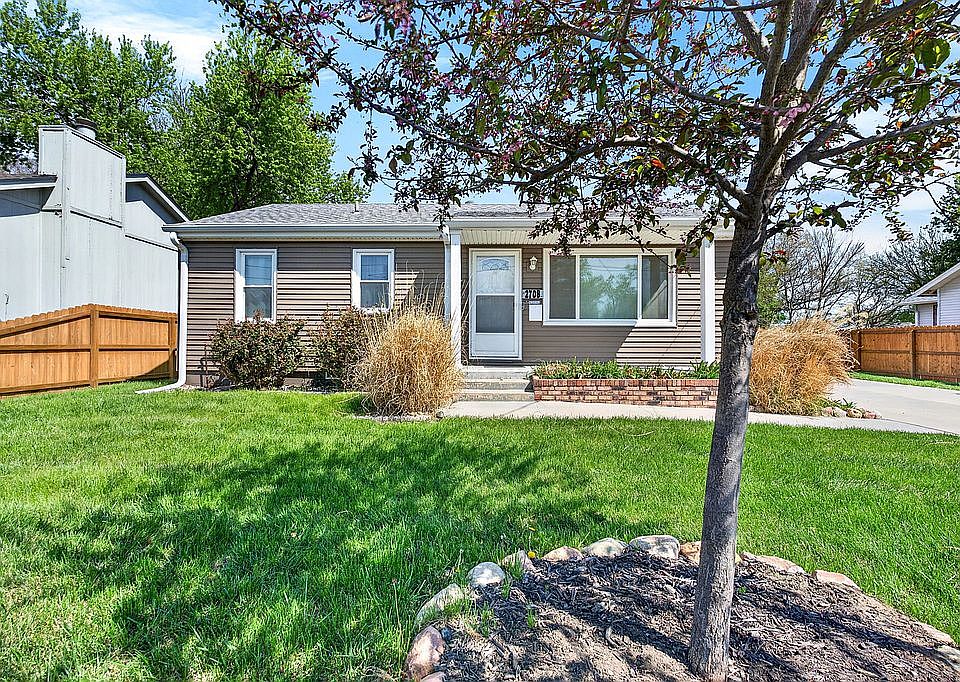 1st image of 2708 Avenue I