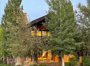 377 Woodland Star Dr, Driggs, ID 83422