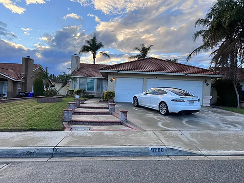 9760 Cupid Way Photo 1