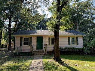 1809 Harris Rd, Mobile, AL 36618