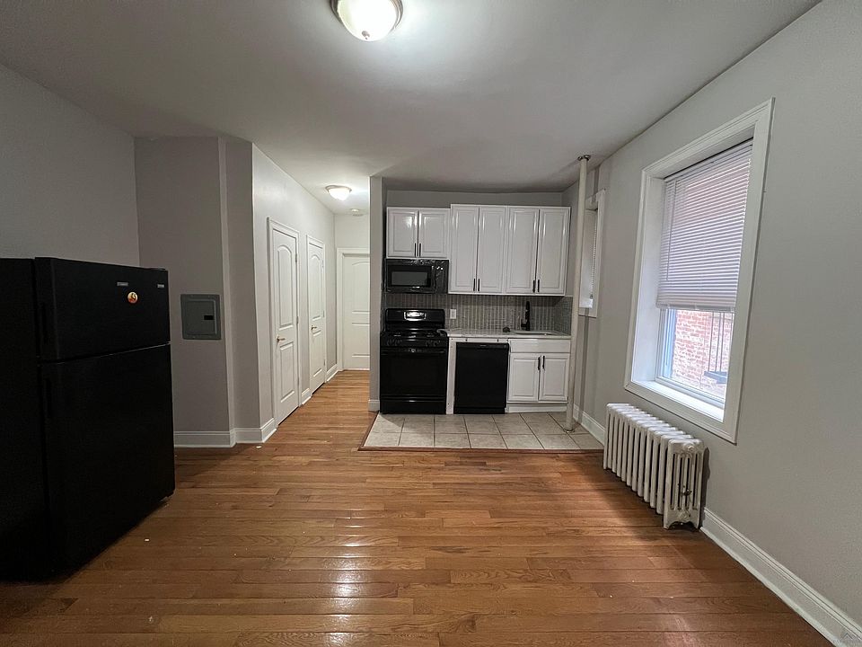 2nd image of 130 Corbin Ave #30A