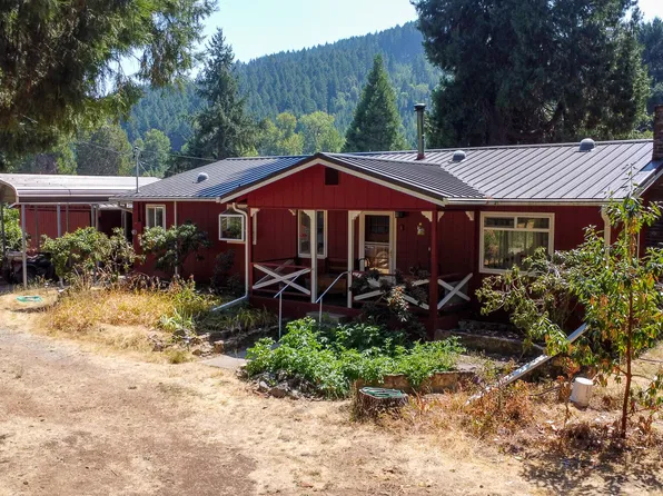 971 Starveout Creek Rd, Azalea, OR 97410