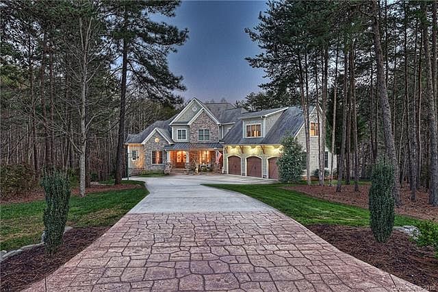 1st image of 111 Jack Pine Ct