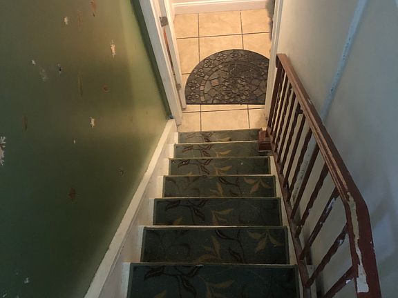 2nd image of 317 S 6th Ave Floor 2