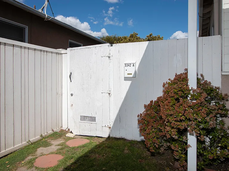 5342 Emporia Ave #A — Photo 13