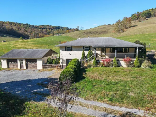 823 Smith Run Rd, Weston, WV 26452