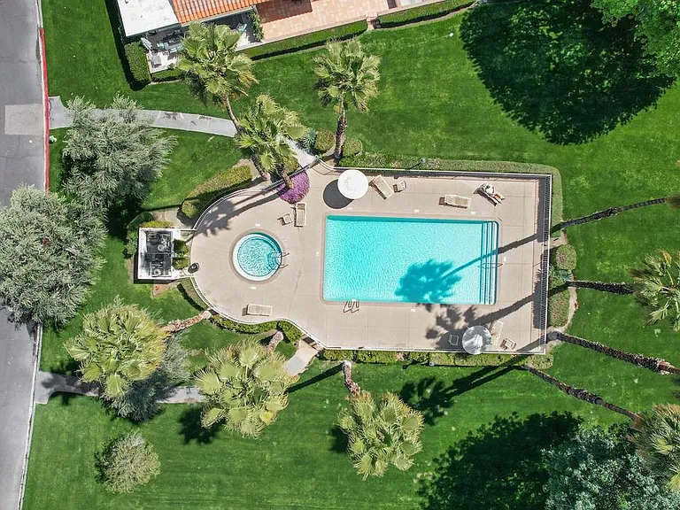 142 Avenida Las Palmas — Photo 19