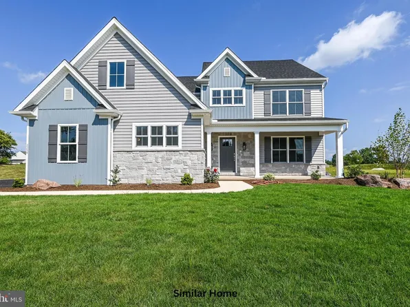 The Decorah Farmbrooke Mdws, York, PA 17406