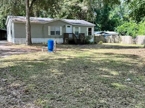 1030 SW Kentucky St, Fort White, FL 32038