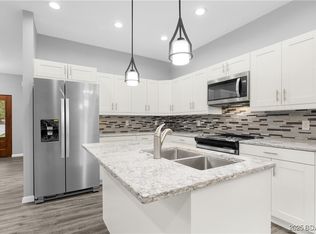39 Buckingham Dr, Camdenton, MO 65020