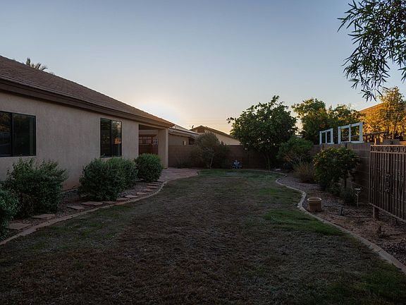 3rd image of 12158 E 33rd Pl