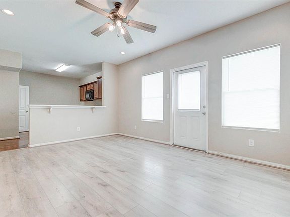 5th image of 8611 Beviamo St