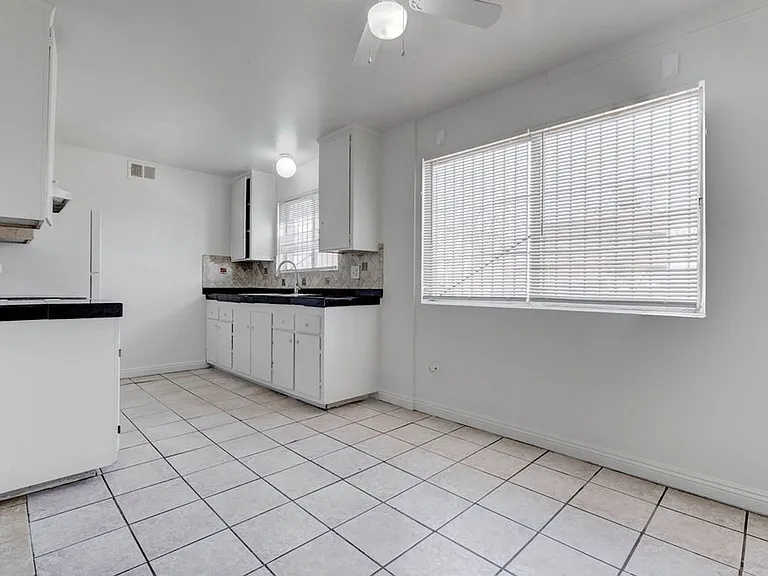 3237 Arlene Way — Photo 7