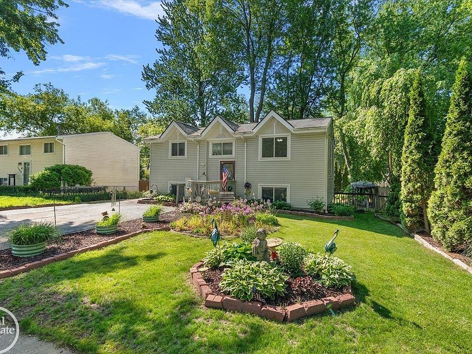 1st image of 1136 Miller Rd