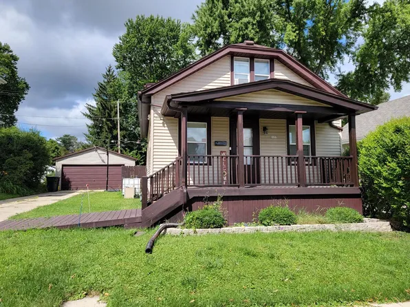 2133 South 89th STREET, West Allis, WI 53227