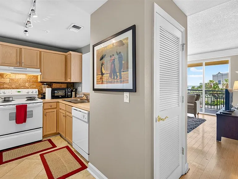 345 Bayshore Blvd #403 — Photo 19