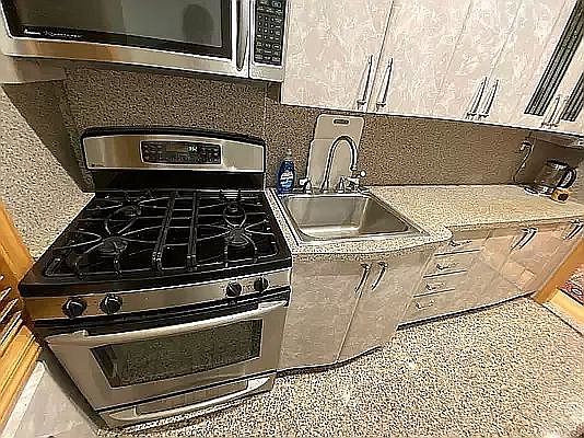 5th image of 102-12 65th Ave #D5