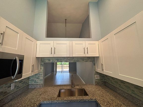 4th image of 1270 Parkside Green Drive #C