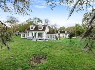 1336A Bayou Rd, Saint Bernard, LA 70085