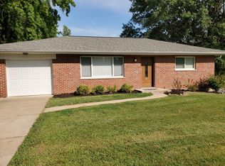 10056 Baptist Church Rd, Saint Louis, MO 63123