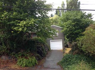 9525 45th Ave NE, Seattle, WA 98115