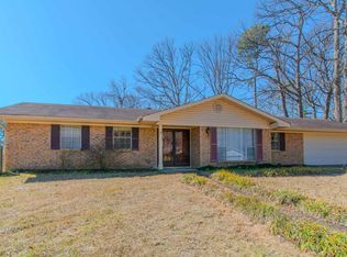 702 Bristol Dr, Bryant, AR 72022