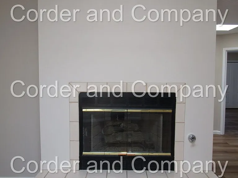 3345 Esplanade Cir SE — Photo 15