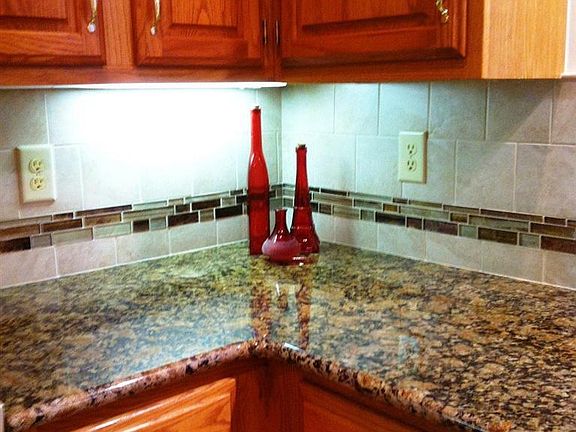 4th image of 1744 Yardley Cir