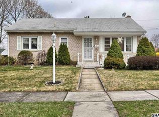 3228 Cloverfield Rd, Harrisburg, PA 17109