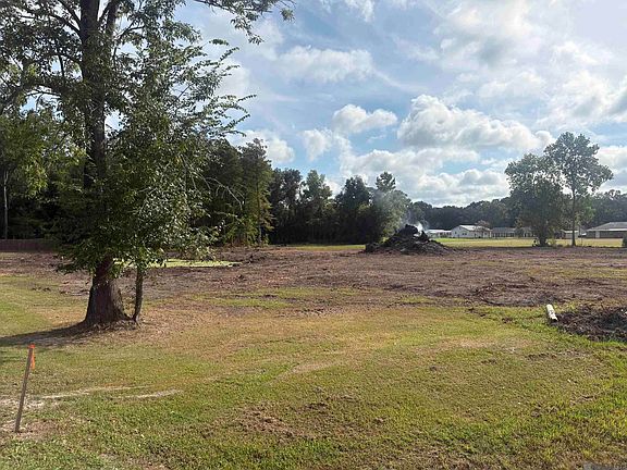 3rd image of 43046 Weber City Rd